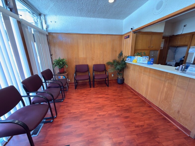 More Photos Of 1126 N Flower St, Santa Ana Medical For Sale