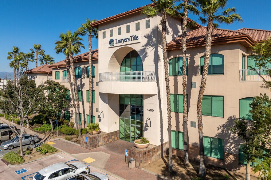 More Photos Of 3480 Vine St, Riverside Office For Lease