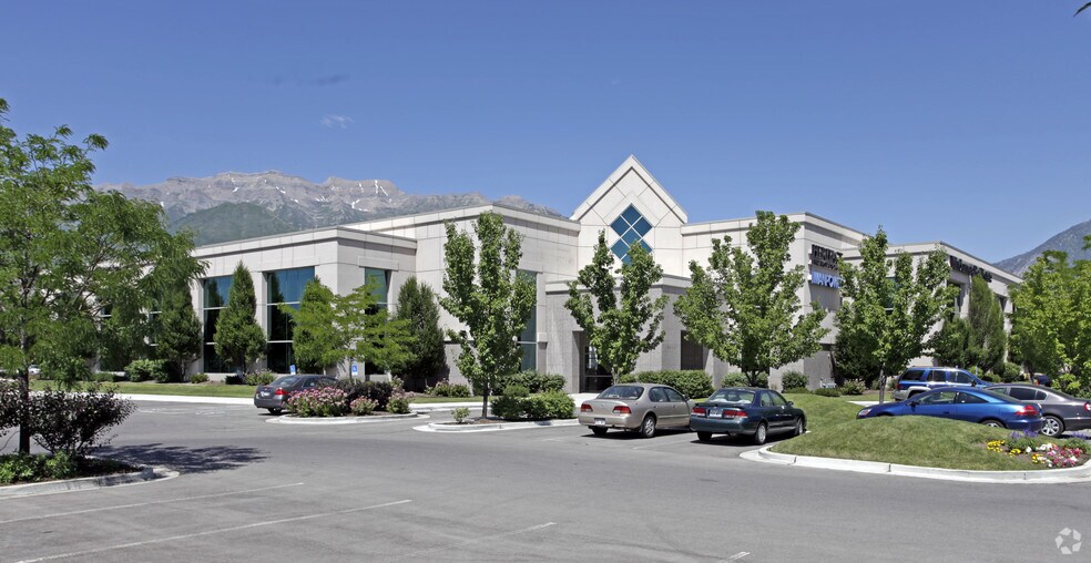 Primary Photo Of 552-580 W 800 N, Orem Medical For Sale