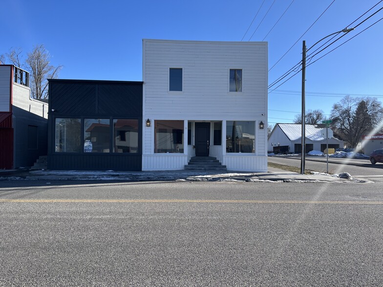 Primary Photo Of 200 1st St, Idaho Falls General Retail For Lease