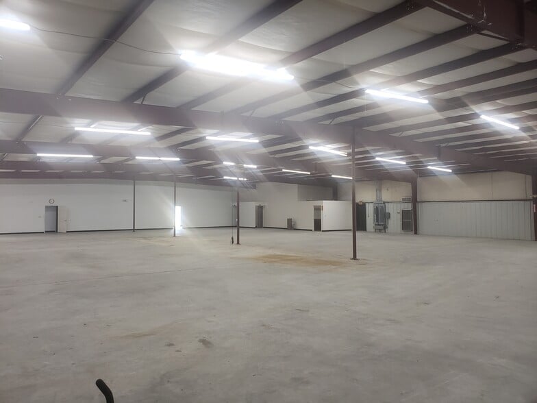 More Photos Of 133 Old Forreston Rd., Greeleyville Light Manufacturing For Sale