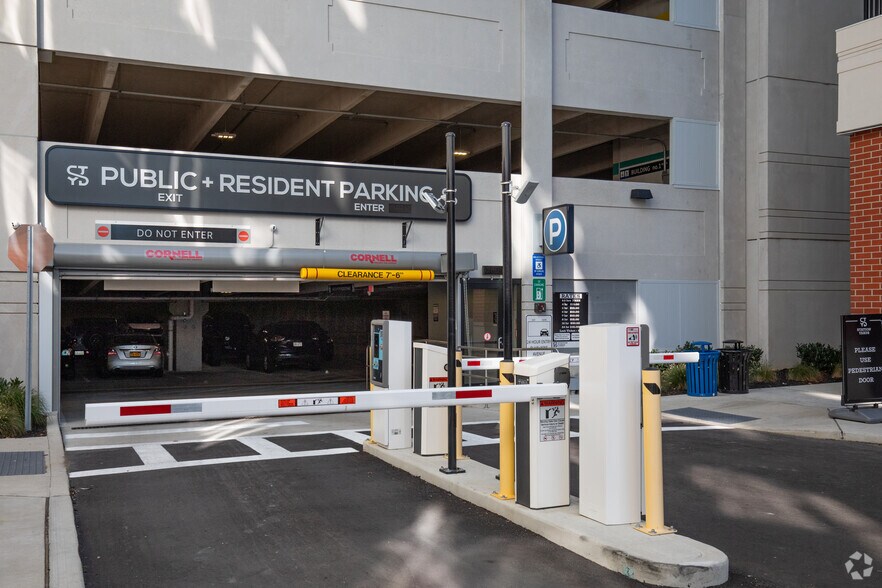 More Photos Of Union Ave @ Hawkins Ave, Ronkonkoma Unknown For Lease