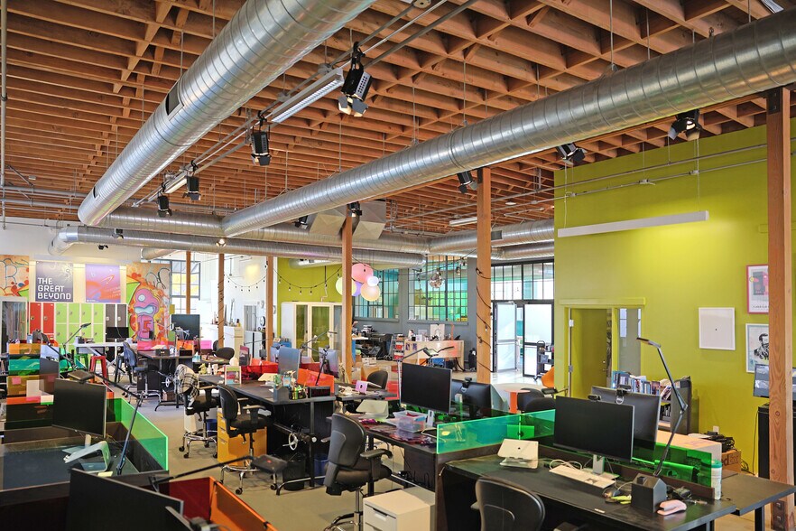 More Photos Of 1375 Park Ave, Emeryville Loft Creative Space For Lease