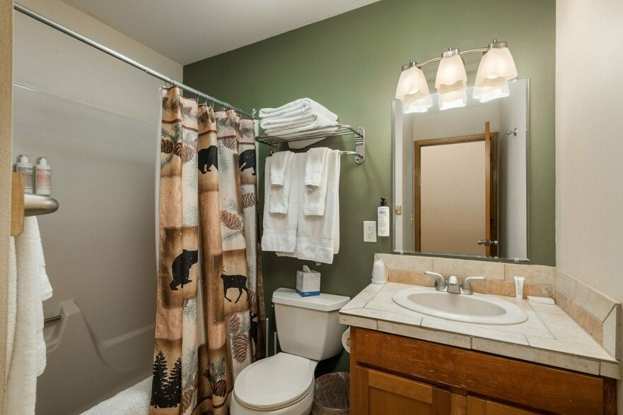 More Photos Of 1820 Fall River Rd, Estes Park Hotel For Sale