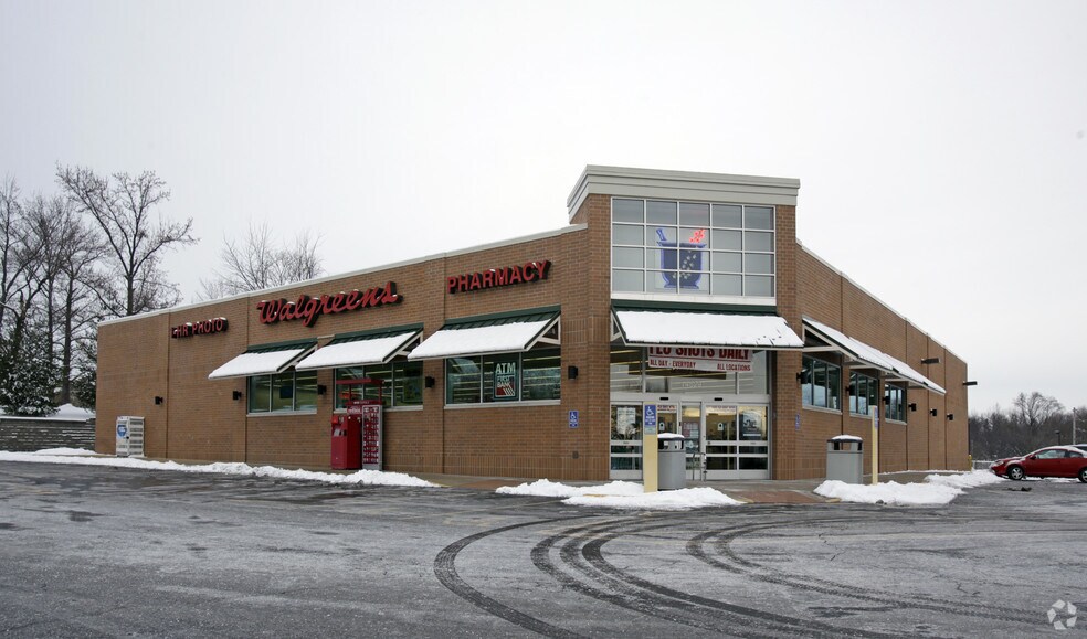More Photos Of 14529 Manchester Rd, Manchester Drugstore For Lease