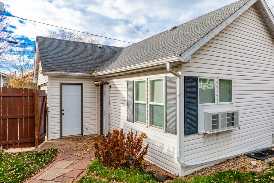 More Photos Of 3279 S Pearl St, Englewood Multifamily For Sale