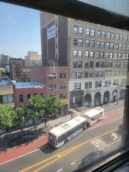 More Photos Of 332 E 149th St, Bronx Office For Lease