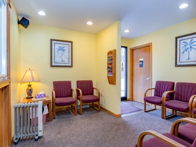 More Photos Of 413 Bridge St, Beaver Healthcare For Sale