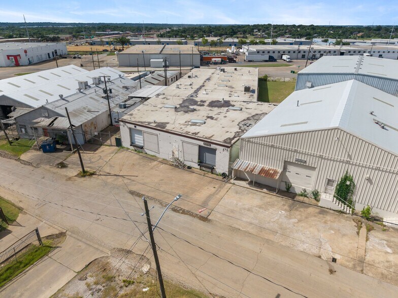 More Photos Of 6001 Tension Dr, Fort Worth Manufacturing For Sale