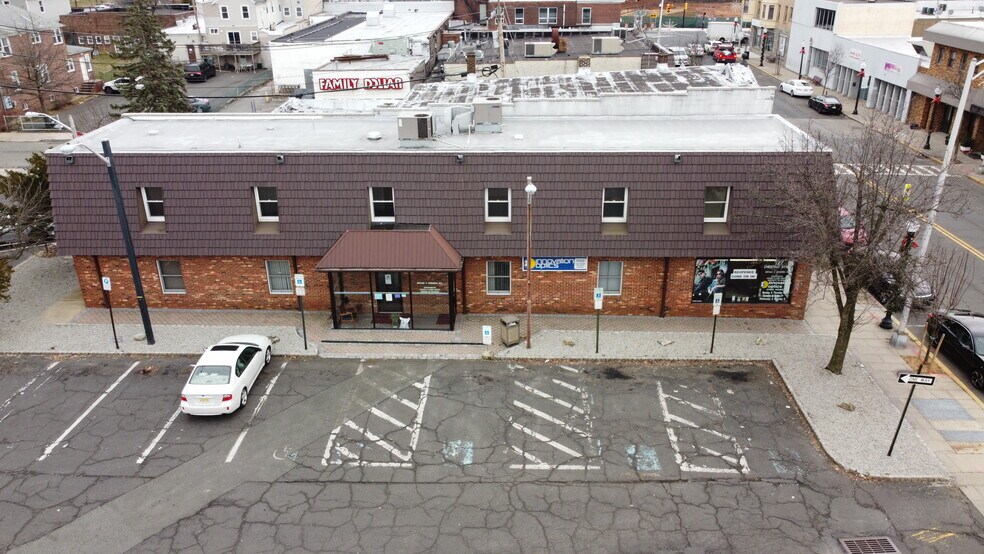 More Photos Of 127 Chestnut St, Roselle Park Storefront For Sale