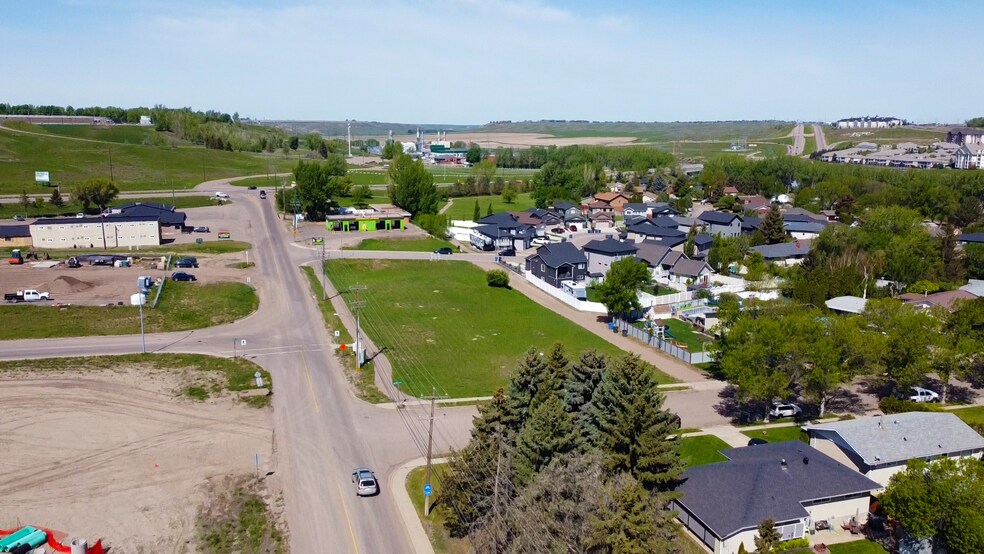 More Photos Of 1064 1 St, Medicine Hat Land For Sale