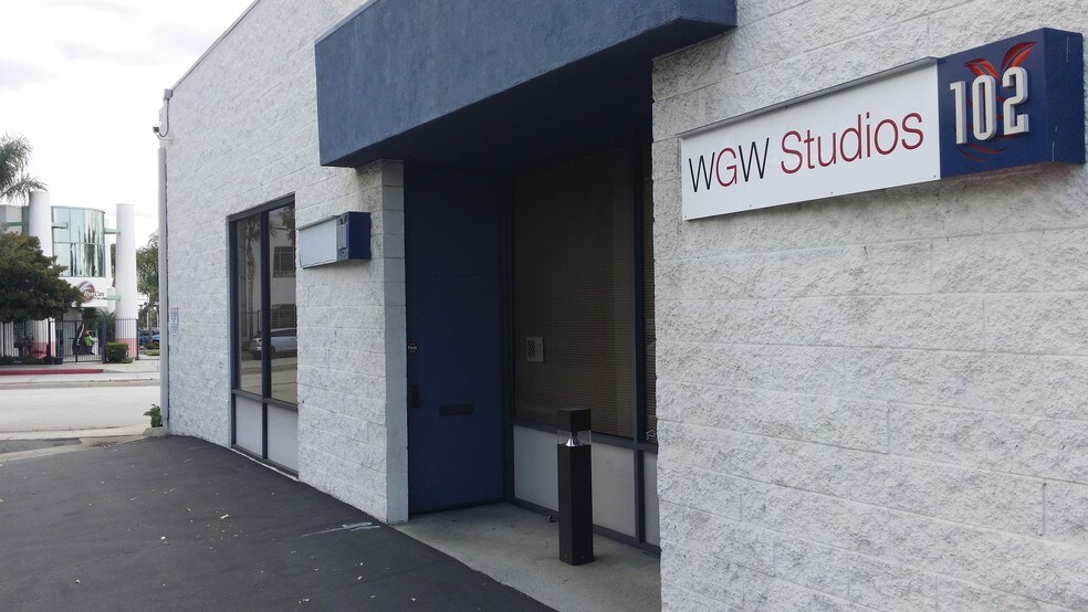 More Photos Of 131 N San Gabriel Blvd, Pasadena Warehouse For Lease
