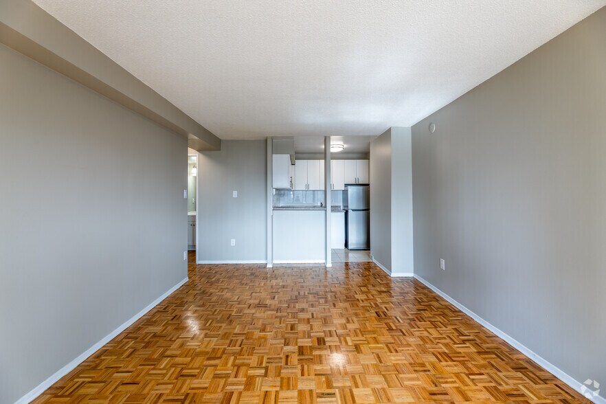 More Photos Of 20 Carlton Street, 25 Wood St, Toronto Apartments For Lease