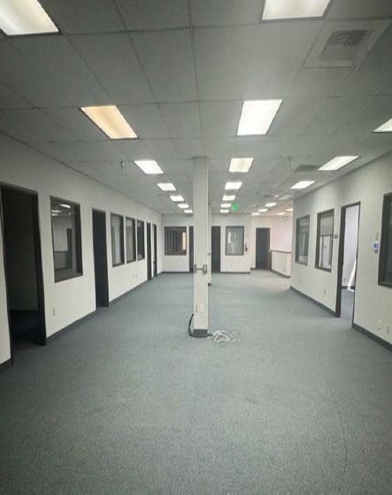 More Photos Of 1690 Scenic Ave, Costa Mesa Light Distribution For Sale