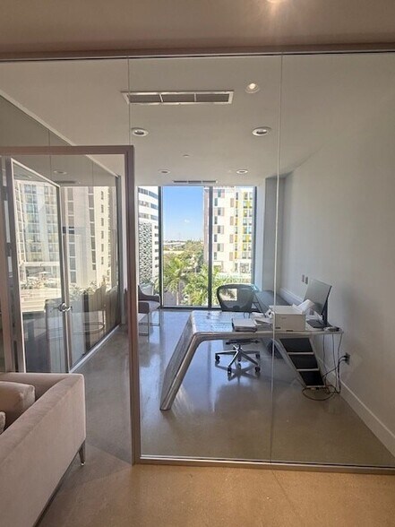 More Photos Of 2980 NE 207th St, Aventura Office Residential For Lease