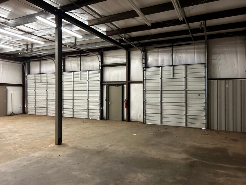 More Photos Of 4147 Highway 153, Easley Flex For Lease