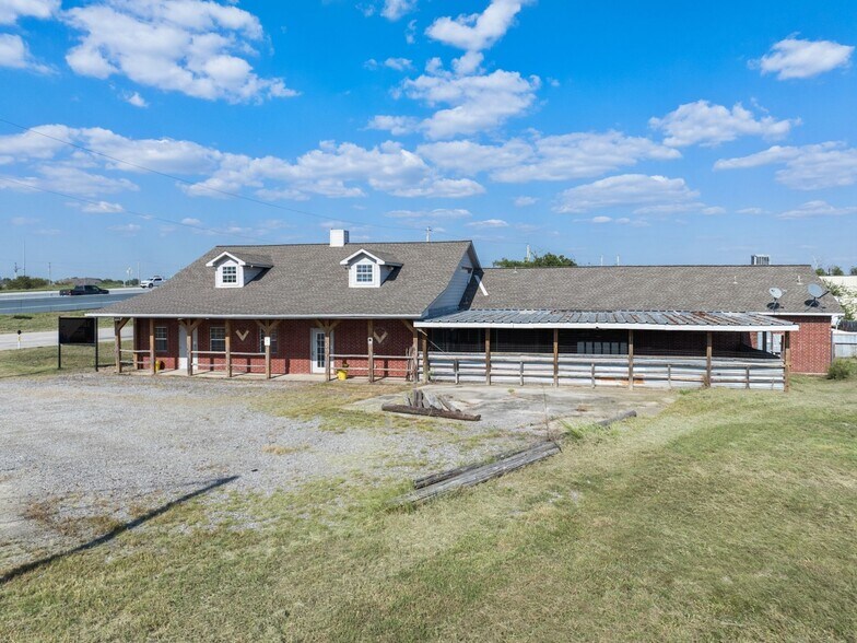 More Photos Of 7504 Sam Rayburn Hwy, Anna Freestanding For Sale