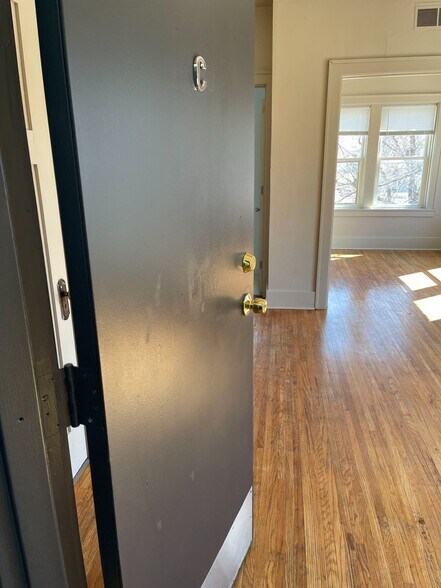 More Photos Of 301 21st St, Sioux City Apartments For Sale