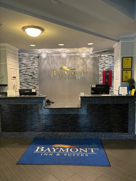 More Photos Of 2611 Harvey Rd, College Station Hotel For Sale