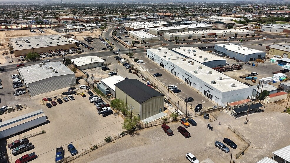 More Photos Of 11237 Rojas Dr, El Paso Freestanding For Lease