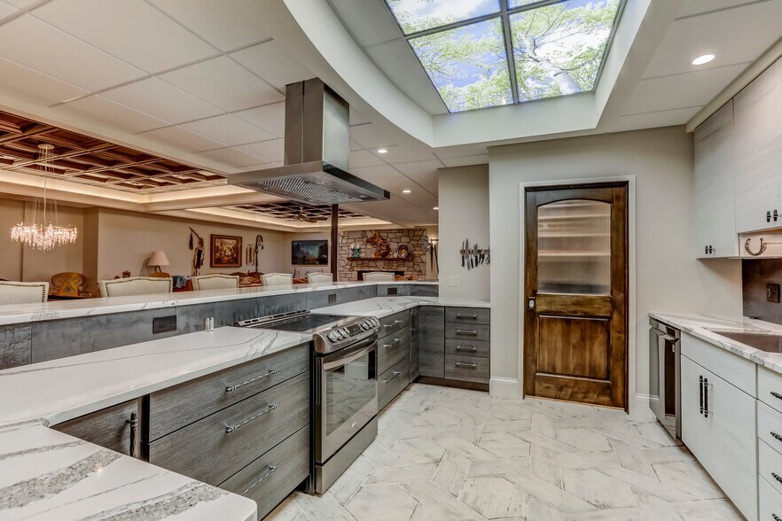 More Photos Of 1286 Gray Fox Ct, Howell Flex For Sale