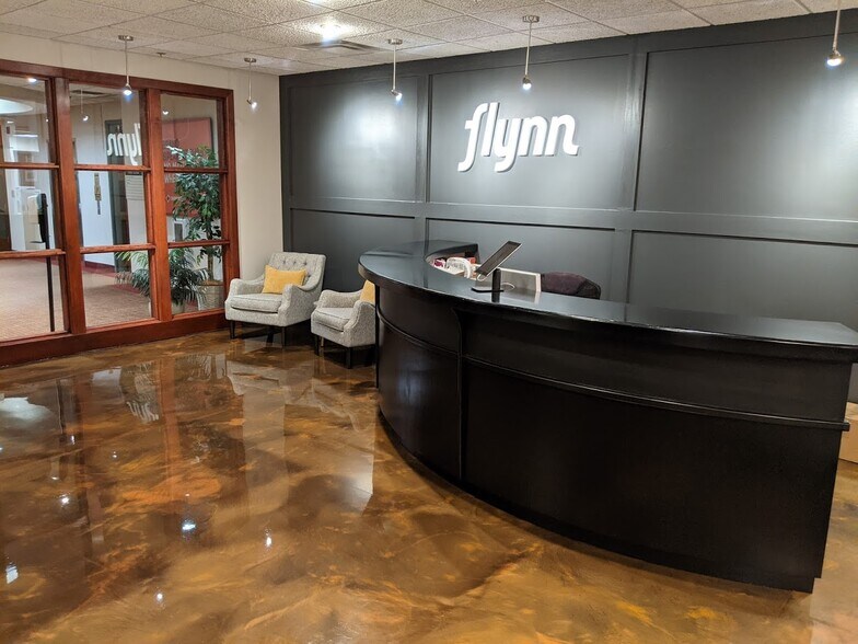 More Photos Of 175 Sullys Trl, Pittsford Unknown For Lease