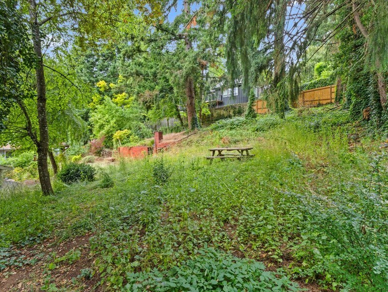 More Photos Of 2510 NE 54th St, Vancouver Land For Sale