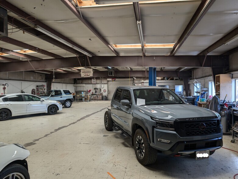 More Photos Of 1122 Elliott Rd, Paradise Auto Repair For Sale