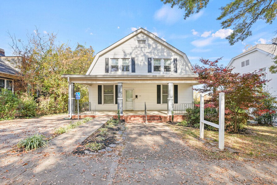 Primary Photo Of 113 Whitsett St, Greenville Office For Sale