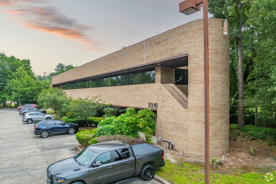 More Photos Of 2316 Timber Shadows Dr, Kingwood Office For Lease