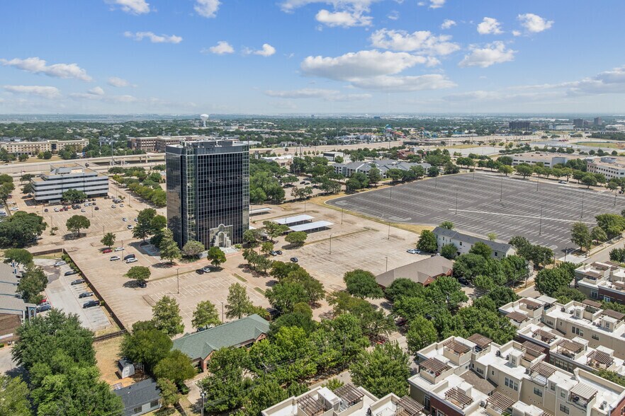 More Photos Of 1247 E Road to Six Flags St, Arlington Land For Sale
