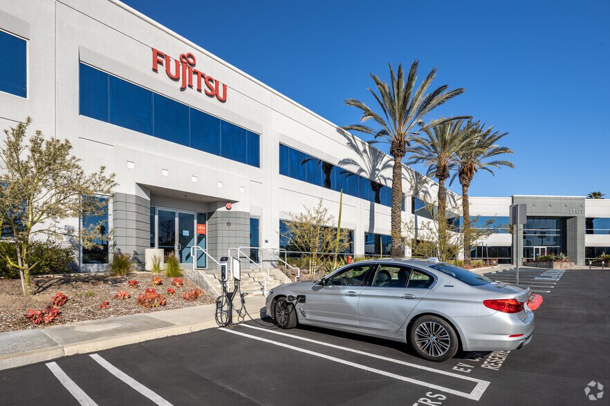 More Photos Of 27121 Towne Centre Dr, Foothill Ranch Unknown For Lease