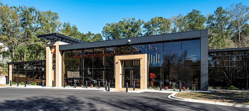 More Photos Of 2320 Killearn Center Blvd, Tallahassee Office For Sale