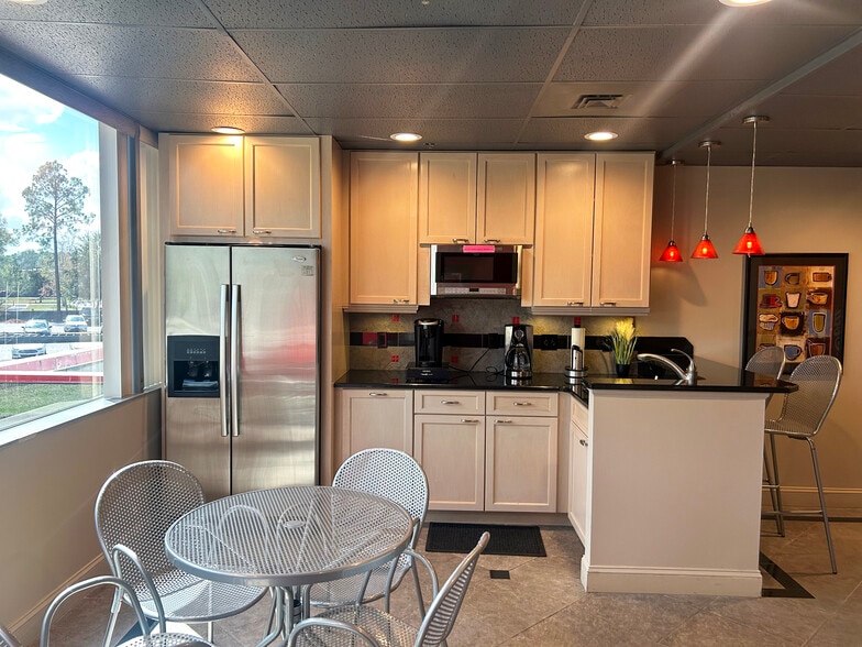 More Photos Of 6241 NW 23rd St, Gainesville Office For Lease