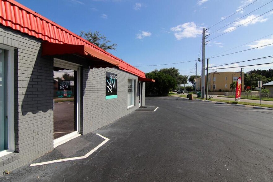 More Photos Of 804-806 Forrest Ave, Cocoa Loft Creative Space For Lease