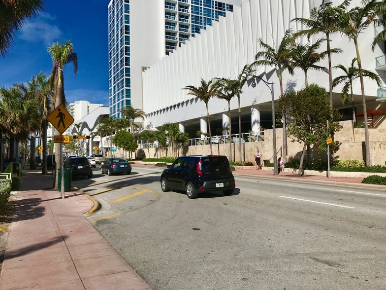 More Photos Of 6782-6804 Collins Ave, Miami Beach Unknown For Lease