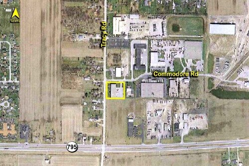 More Photos Of 6969 Commodore Dr, Walbridge Distribution For Lease