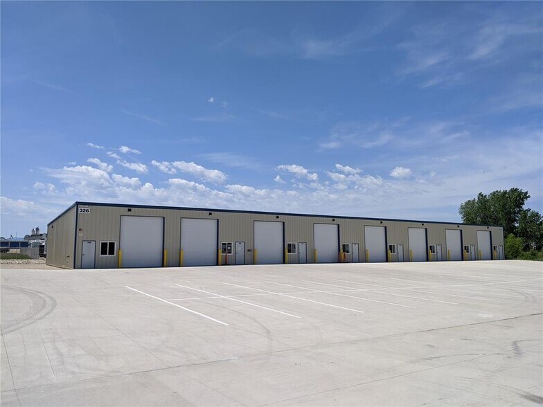 Primary Photo Of 326 44th St, Marion Warehouse For Lease