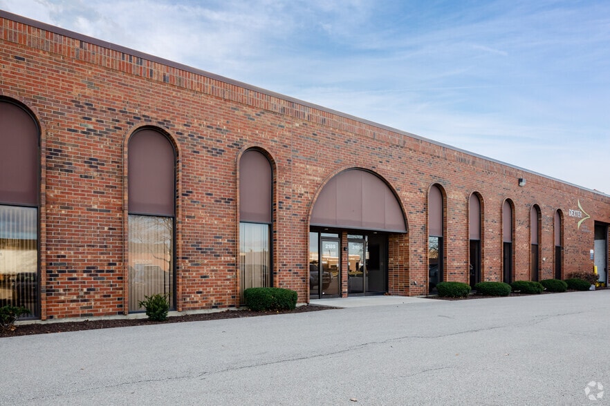 More Photos Of 2075-2185 Estes Ave, Elk Grove Village Warehouse For Lease
