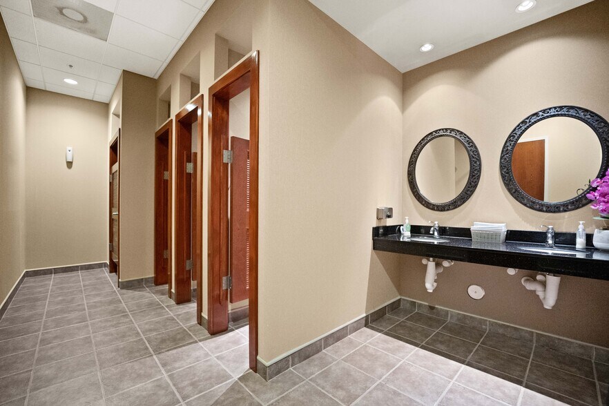 More Photos Of 403 Gilead Rd, Huntersville Medical For Sale