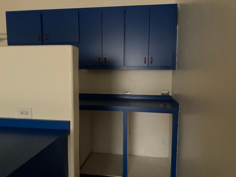 More Photos Of 630 W 17th Pl, Tempe Schools For Lease