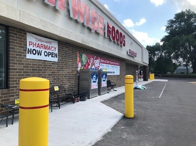 More Photos Of 1230 State St N, Waseca Storefront For Sale