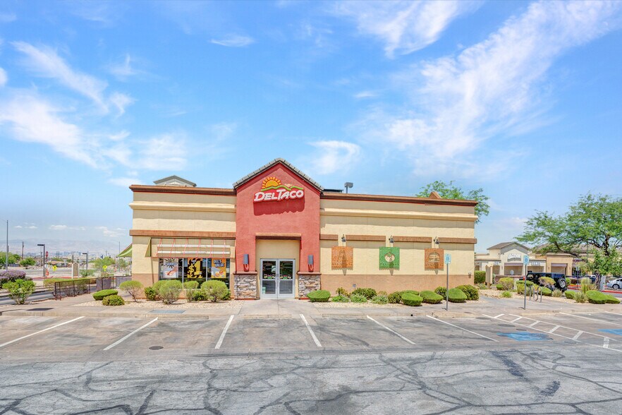 Primary Photo Of 150 N Boulder Hwy, Henderson Restaurant For Lease