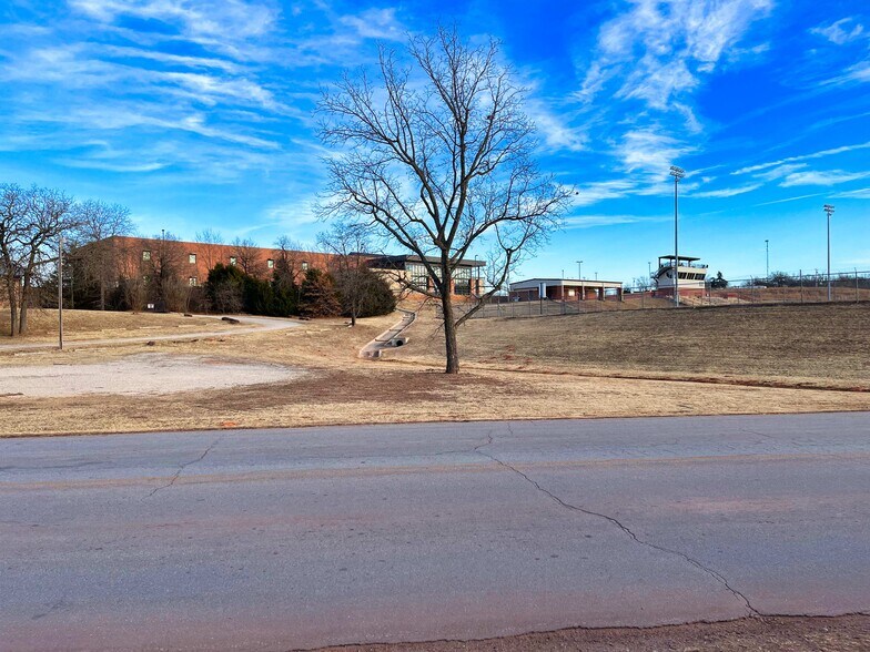 More Photos Of 18022 Hogback Rd, Luther Land For Sale