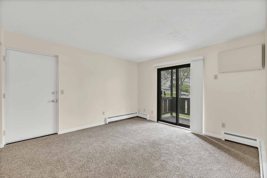 More Photos Of 2612 Pioneer Trl, Sandusky Apartments For Sale