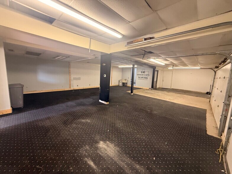 More Photos Of 1490 S Nebo St, Yorktown Warehouse For Lease