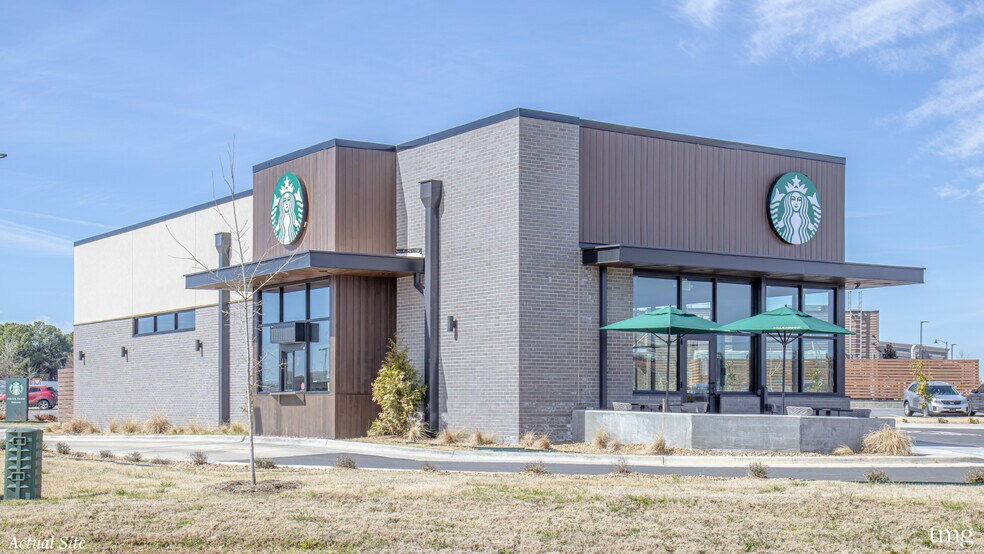 More Photos Of 945 Amity rd, Conway General Retail For Sale