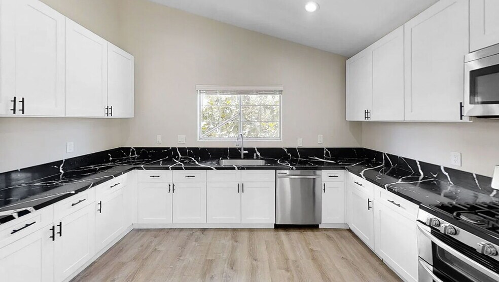 More Photos Of 6497-99 Montezuma Rd, San Diego Apartments For Sale