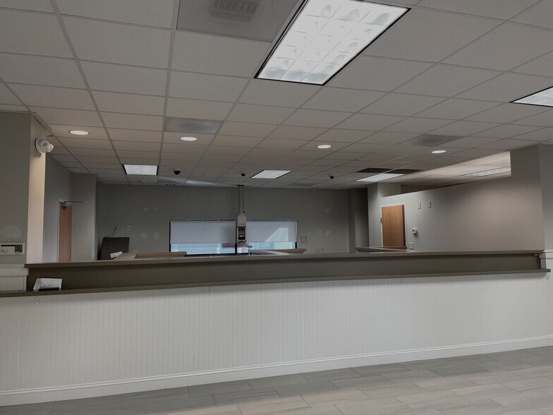 More Photos Of 1200 Two Island Ct, Mount Pleasant Office For Lease