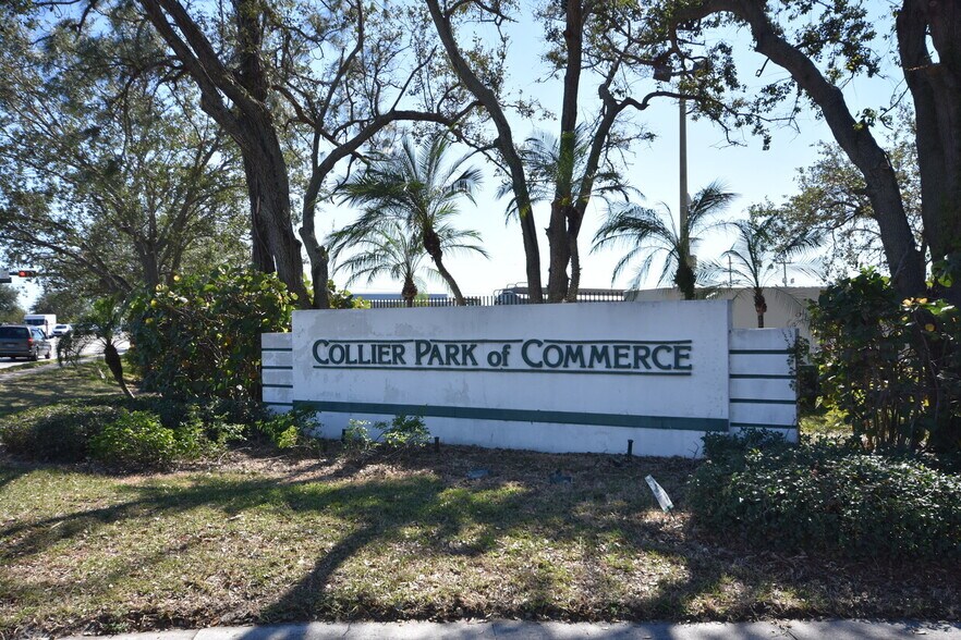 More Photos Of 2675 S Horseshoe Dr, Naples Office For Lease